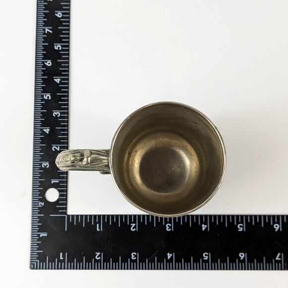 Corbell & Co Silverplated Repousse Cup Mug Signed English Maker Mark Castle - Picture 13 of 14